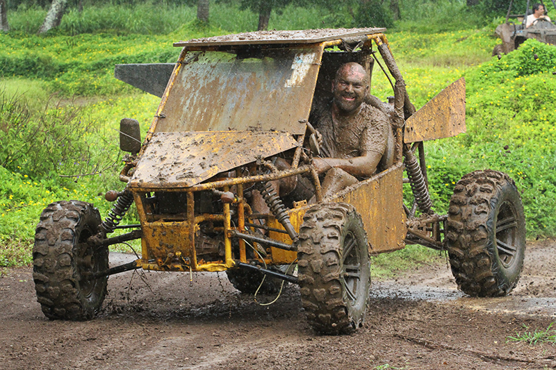 Mud Buggies : Rarotonga : Business News Photos : Richard Moore : Photographer